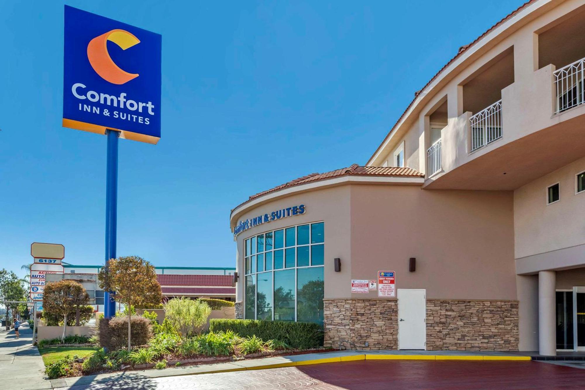Comfort Inn & Suites Near Universal - N Hollywood - Burbank, Los Angeles